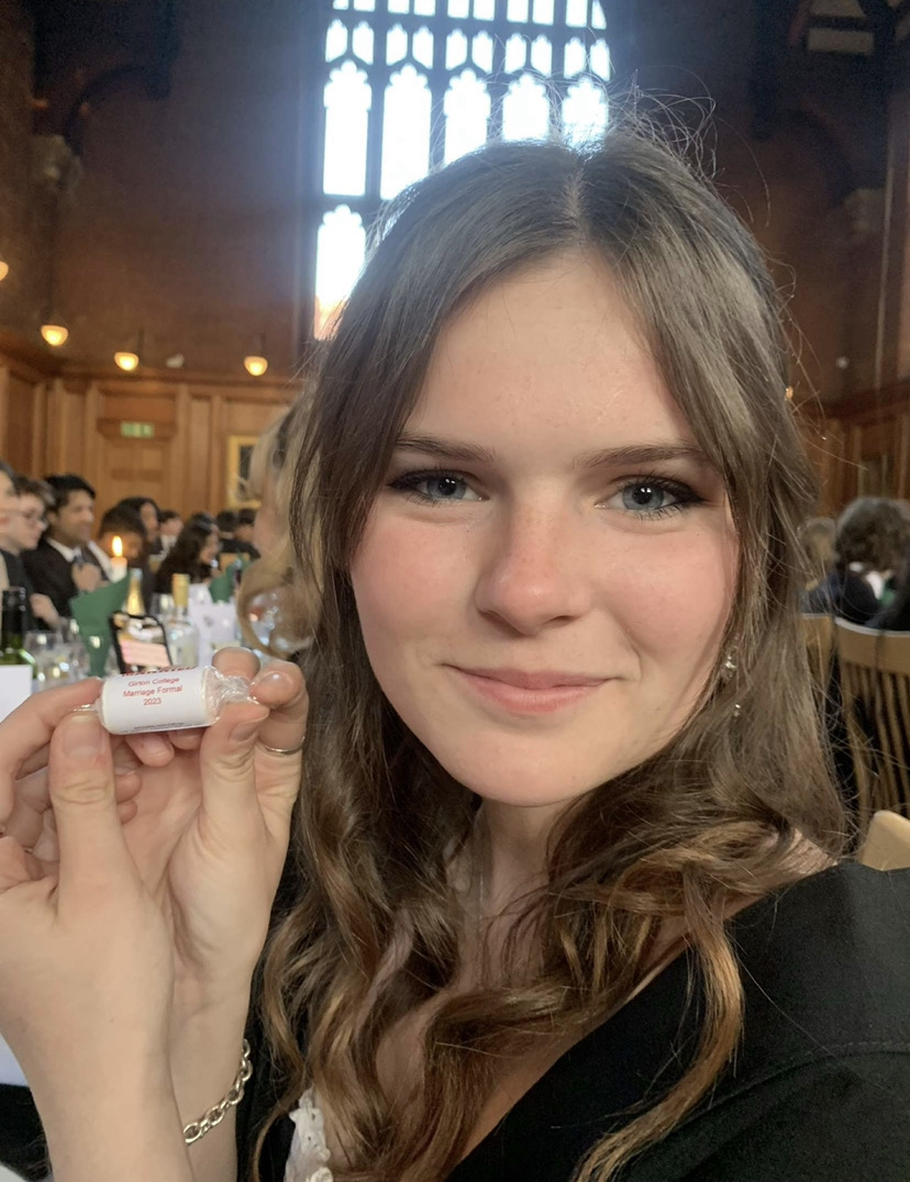 Amelia in Hall